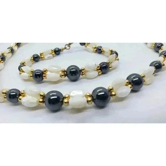 Hematite & Mother Of Pearl Necklace Bracelet Set Gold Bead Cluster Accents - Picture 6 of 9